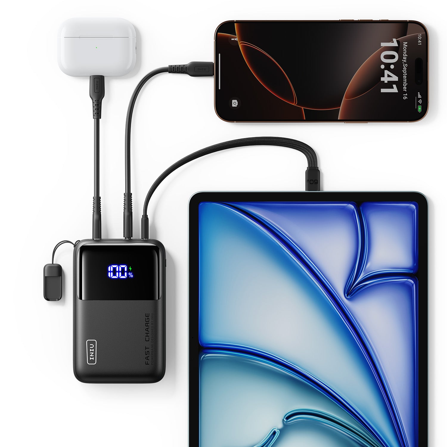 INIU Cougar P63-E1 Power Bank charging phone, tablet, earbuds, fast charging, 100% display.