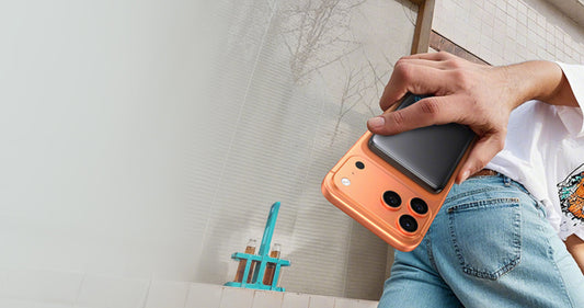 INIU wireless power bank charging iPhone 17