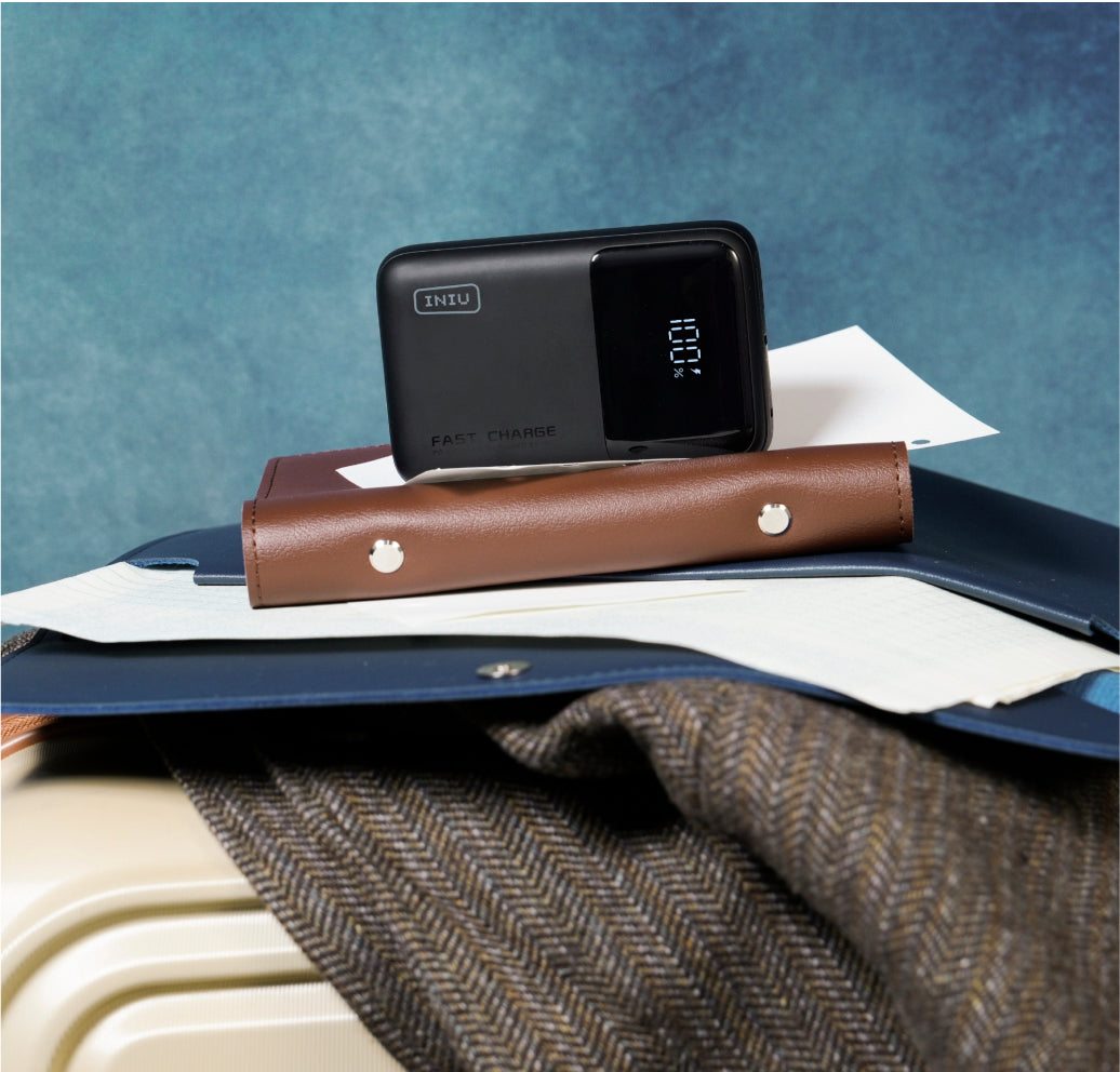 INIU Cougar P62-E1 Power Bank <b>65W 20,000mAh</b> hover
